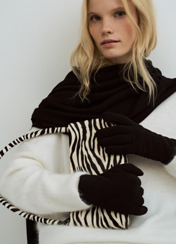 Перчатки из велюра, Черный