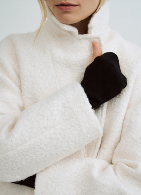 Вязаные митенки, Черный