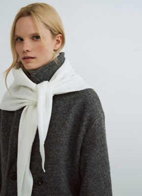 Вязаная косынка, Бежевый