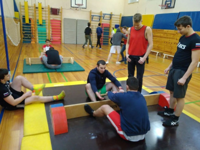 Московские школьники знакомятся с мас-рестлингом /    Город Москва