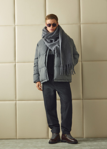 Утеплённая куртка с воротником-стойкой, Серый