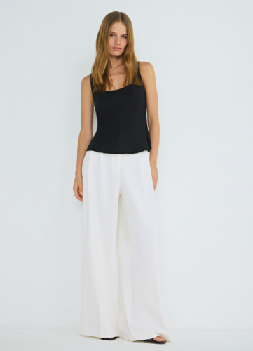 Топ с баской, Черный