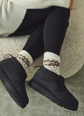 Сапоги-дутики, Черный