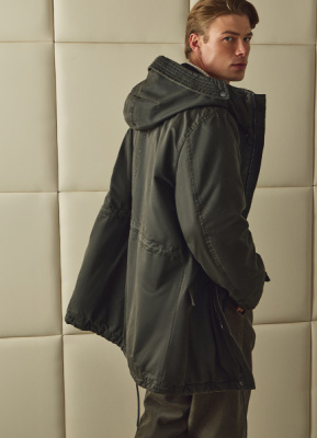 Удлинённая утеплённая парка с капюшоном, Зеленый