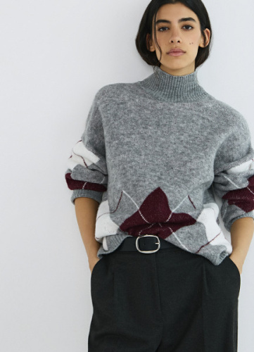 Свитер с ромбами, Серый