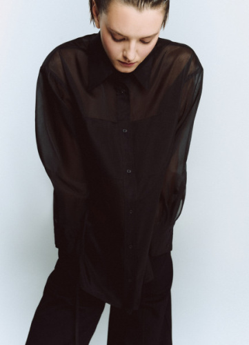 Полупрозрачная блузка из органзы с тонким поясом, Черный