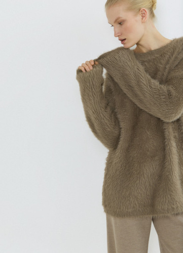 Джемпер из пушистой пряжи, Коричневый