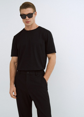 Базовая футболка, Черный