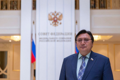 Александр Акимов: Низкий поклон участникам войны и труженикам тыла! / ЯСИА   