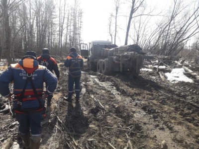 В Верхнеколымском улусе спасли четырех человек / ЯСИА  Верхнеколымский Республика Саха (Якутия)