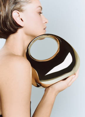 Золотая сумка, Золотой