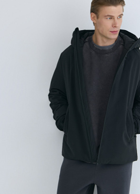 Утеплённая куртка с капюшоном, Черный