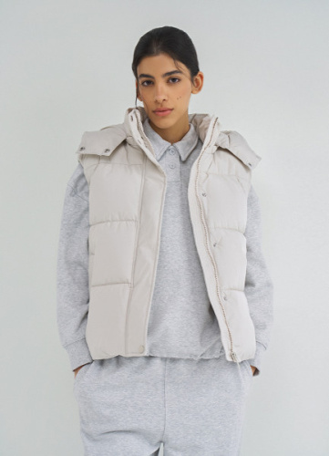 Жилетка с капюшоном, Бежевый