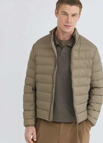 Утеплённая лёгкая куртка с воротником-стойкой, Бежевый