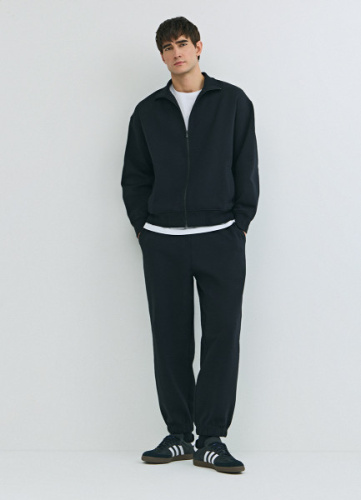 Джоггеры из хлопка, Черный