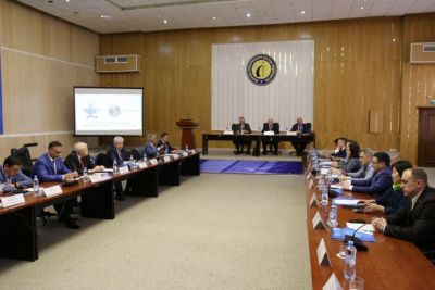 Работники транспортной отрасли Якутии провели расширенное совещание / Артемий Грошев   Республика Саха (Якутия)