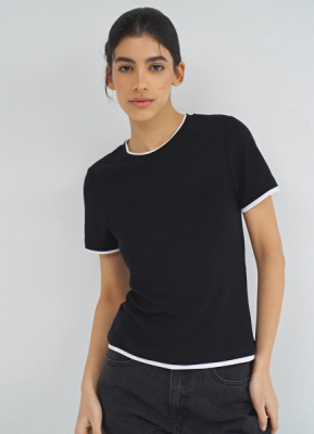 Футболка с контрастной окантовкой, Черный
