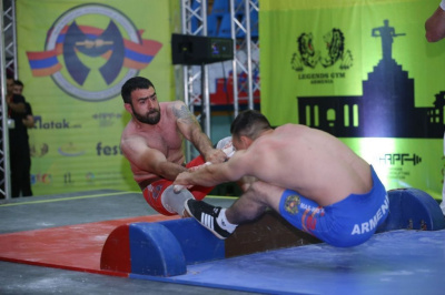 В Ереване состоялся чемпионат Армении по мас-рестлингу / Пресс-служба Федерации мас-рестлинга Армении   