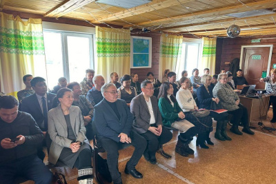 Жители села Тойон-Ары Хангаласского района нуждаются в ветеринаре / Айаал Аргунов   