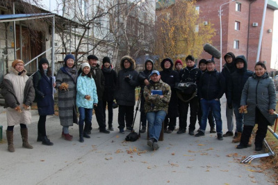 Думающее кино. Съемочная группа о работе над новой картиной Дмитрия Давыдова «Нет бога кроме меня» / Вероника Аммосова   