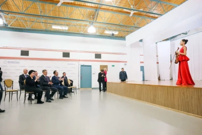 Юрий Трутнев и Айсен Николаев посетили Высшую школу музыки в Якутске / ЯСИА Якутск Якутск Республика Саха (Якутия)