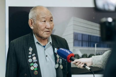 В аэропорту Якутска встретили отцов Героев России / ЯСИА Якутск Якутск Республика Саха (Якутия)