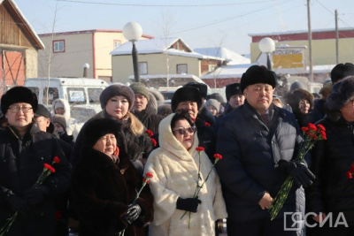 В Якутии почтили память павших на озере Ильмень воинов-якутян / Иван Неустроев Якутск Якутск Республика Саха (Якутия)