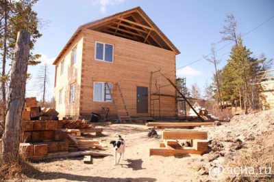 В Якутске около 6 тысяч многодетных семей стоят в очереди за земельными участками / Иван Евсеев Якутск Якутск Республика Саха (Якутия)