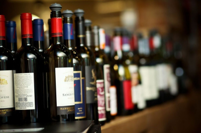 Комментарий дня. Виктор Федоров о запрете фальш-кафе и изменении времени продажи алкоголя в Якутии / Николай Борисов   Республика Саха (Якутия)