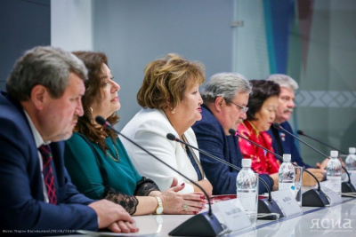 Участники фестиваля поэзии в Якутске рассказали о том, как передать смысл оригинала в переводе / Вероника Аммосова Якутск Якутск Республика Саха (Якутия)