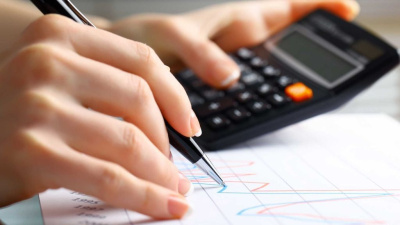 В Якутии муниципалитетам компенсируют выпадающие из-за упрощенной системы налогообложения доходы / Дьулустаан Сергеев   Республика Саха (Якутия)