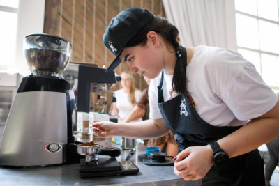 Неумирающие профессии: кто не лишится работы в будущем / ЯСИА   