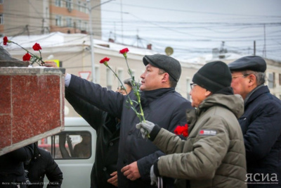 В Якутске почтили память жертв политических репрессий / Артемий Грошев Якутск Якутск Республика Саха (Якутия)