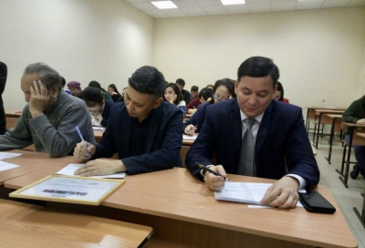 Сохраняя традиции. В Якутске впервые провели «Хомусный диктант» / Иван Евсеев Якутск Якутск Республика Саха (Якутия)