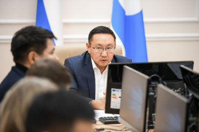 Алексей Колодезников: Индикаторы «дорожного» нацпроекта в Якутии в целом будут исполнены / Дьулус Борочков   Республика Саха (Якутия)