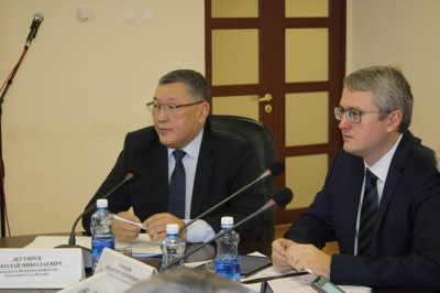 Профсоюзные активисты республики встретились с Владимиром Солодовым / ЯСИА   