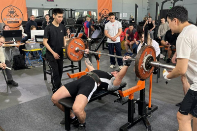 В Якутске состоялся чемпионат республики по пауэрлифтингу / Айаал Аргунов Якутск Якутск Республика Саха (Якутия)