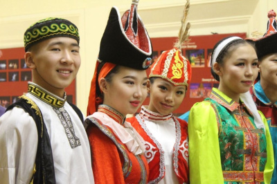 Братское спасибо. Монголия благодарит Якутию за возрождение легендарного хэл хуура / Аркадий Васильев   Республика Саха (Якутия)