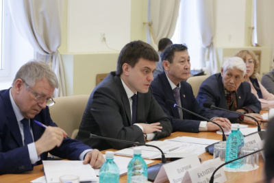 Уникальная наука Якутии. В столице республики работает министр Михаил Котюков / Санаайа Иванова   Республика Саха (Якутия)