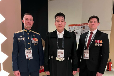 Якутский школьник принял участие в церемонии старта Года единства народов России / ЯСИА   