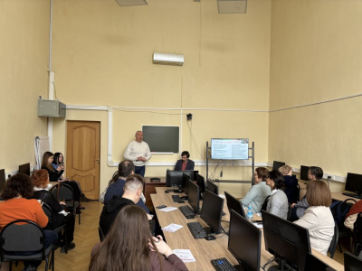 Секретари СЖР приняли участие в международной конференции «Журналистика в 2025 году: творчество, профессия, индустрия» /    