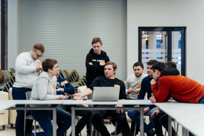 Более 31 тысячи выпускников вузов — участников «Приоритета-2030» трудоустроились на Дальнем Востоке / ЯСИА   