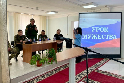 Уроки мужества проходят в образовательных учреждениях Якутска / ЯСИА Якутск Якутск Республика Саха (Якутия)