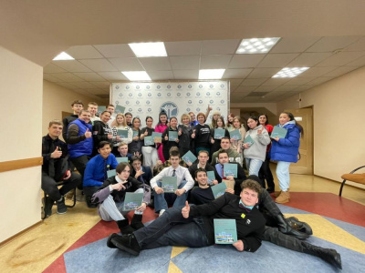 Молодёжный супер-квест «Найди лидера» прошел в Айхале /    