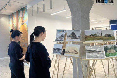 В Национальной библиотеке Якутии открылась выставка, посвящённая архитектурному наследию народа Саха / ЯСИА   