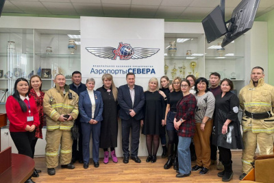 В Магане прошла встреча Марины Бахилиной с коллективом «Аэропорты Севера» / ЯСИА   
