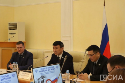 Награждены организаторы и волонтеры турнира по стрельбе на дальние дистанции / Мария Горохова   