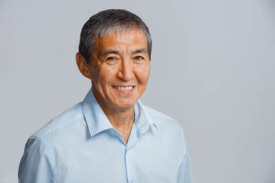 Анатолий Кырджагасов поздравил женщин с 8 марта / ЯСИА   