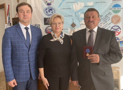 Ассоциация строителей АЯМ в сотрудничестве с Союзом ТПП РС(Я). Продолжение /  Алдан Алданский Республика Саха (Якутия)