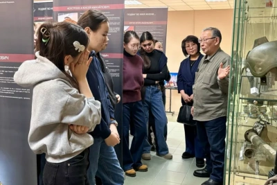 В Якутском музее открылась выставка «Подвиг во имя жизни» / ЯСИА   